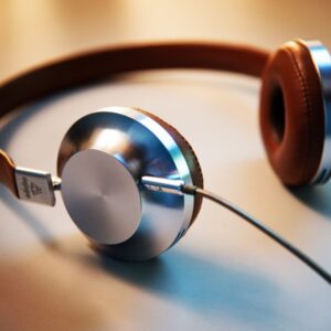 Los sí y los no al crear un podcast para tus empleados